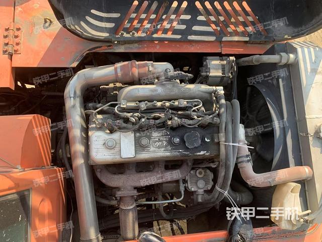 發(fā)動(dòng)機(jī)整體俯視(整機(jī)外觀) 發(fā)動(dòng)機(jī)整體俯視(整機(jī)外觀)