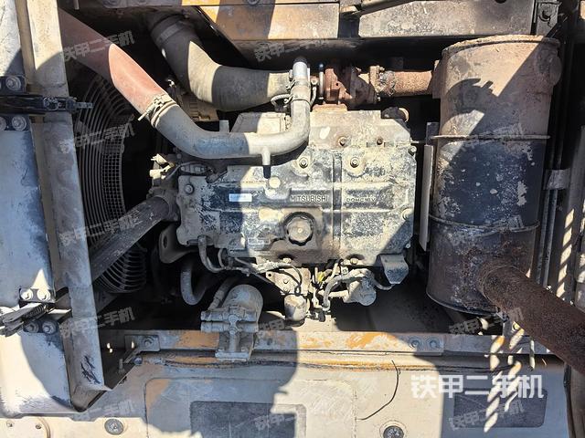 發(fā)動(dòng)機(jī)室(上車部件) 發(fā)動(dòng)機(jī)室(上車部件)
