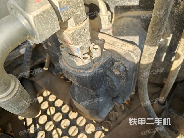 電瓶（大件艙室）