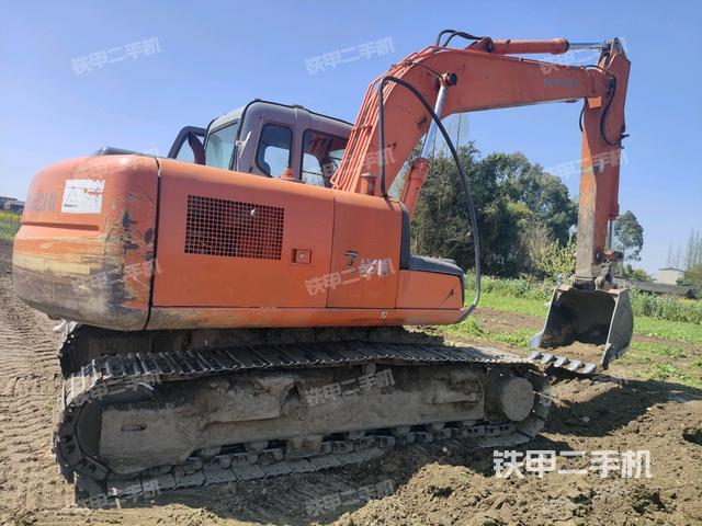 右后45(整機外觀) 右后45(整機外觀)