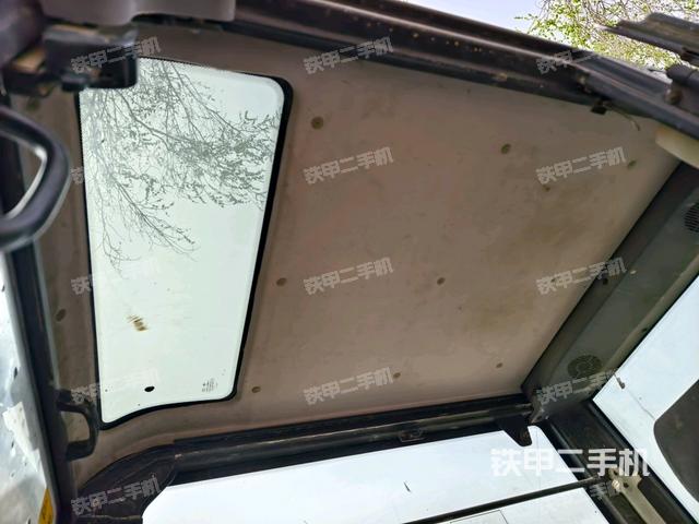 頂棚整體（駕駛室部分）