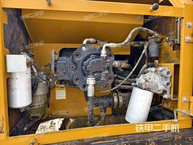 液壓泵室（大件艙室）