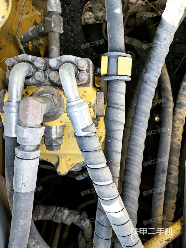 回轉(zhuǎn)馬達(dá)（上車(chē)部件）