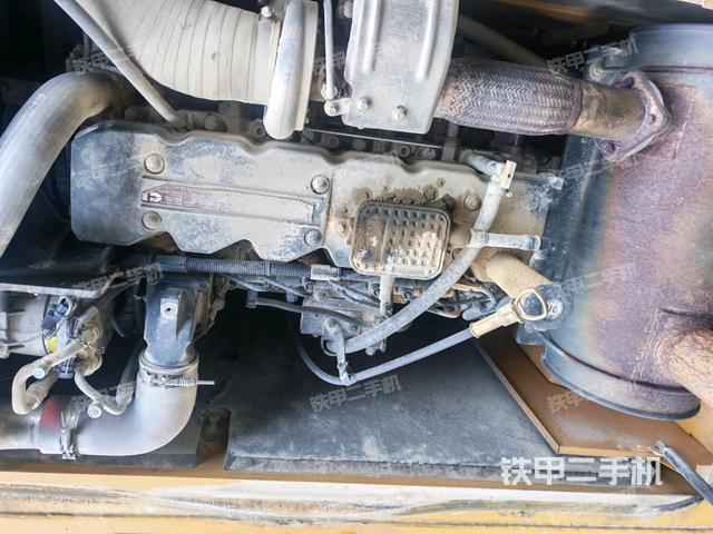發(fā)動(dòng)機(jī)室(上車部件) 發(fā)動(dòng)機(jī)室(上車部件)