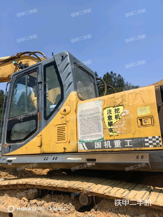 駕駛室左后45度(駕駛室部分) 駕駛室左后45度(駕駛室部分)