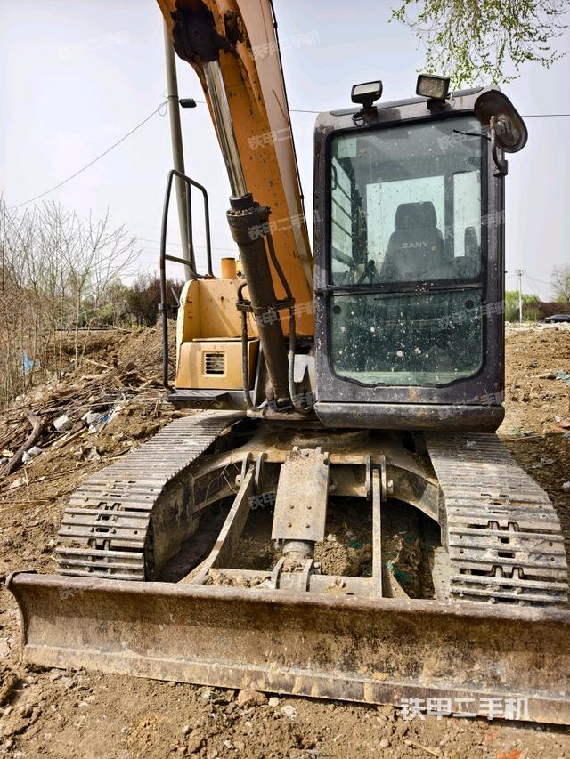 大臂整體?右側(cè)（工作和回轉(zhuǎn)裝置）