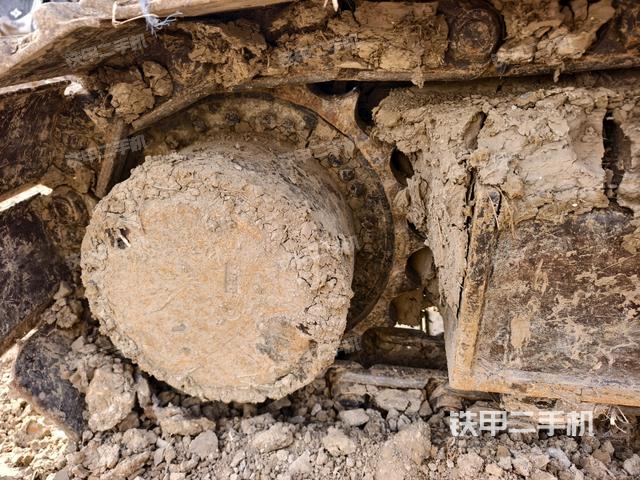 左導(dǎo)向輪（行走機構(gòu)）