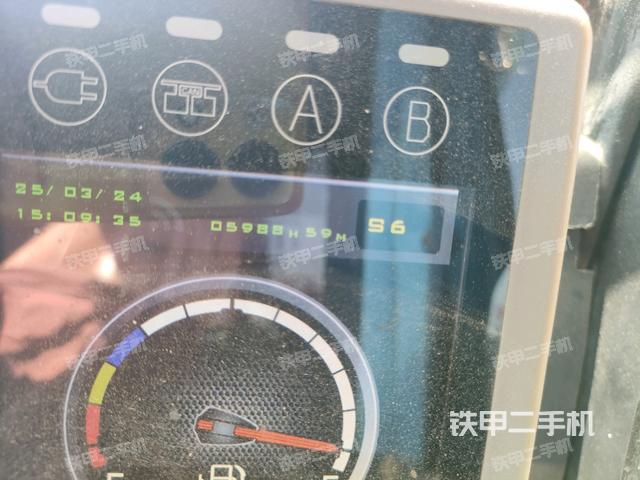 小時表(駕駛室部分) 小時表(駕駛室部分)