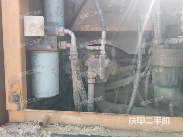 液壓泵室(大件艙室) 液壓泵室(大件艙室)