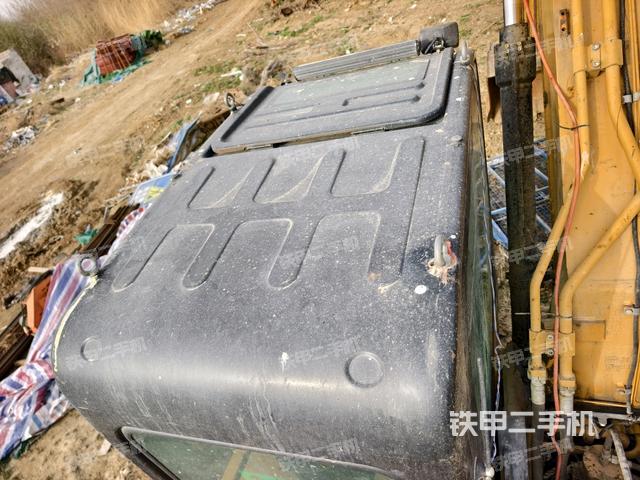 駕駛室頂部俯視（上車部件）