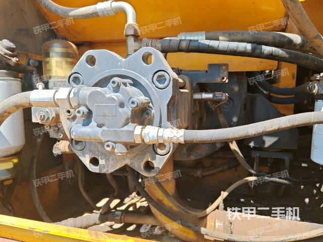 液壓泵室（大件艙室）