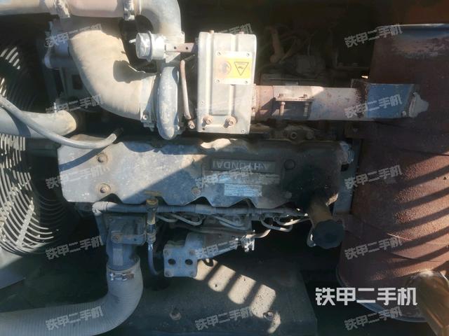 發(fā)動(dòng)機(jī)室(上車部件) 發(fā)動(dòng)機(jī)室(上車部件)
