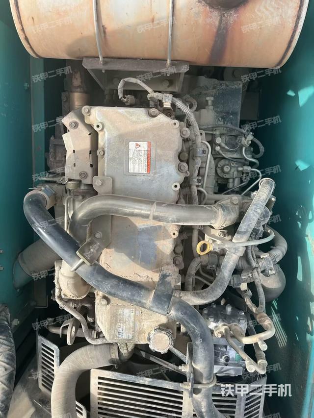 發(fā)動機(jī)整體俯視（整機(jī)外觀）