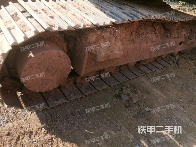 右側(cè)履帶整體（行走機(jī)構(gòu)）