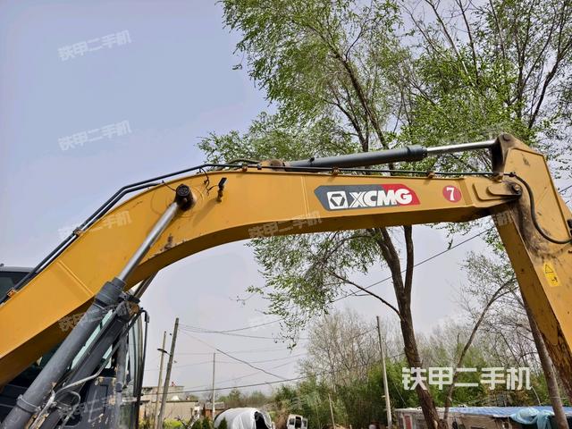 大臂整體?右側（工作和回轉裝置）