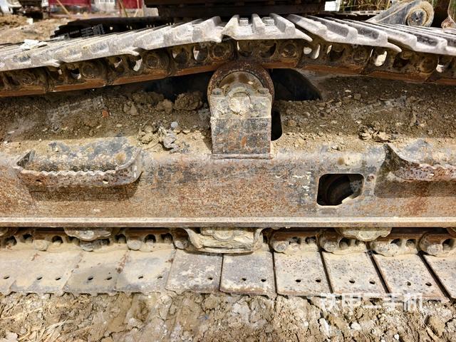 左托鏈輪和鏈筋（行走機(jī)構(gòu)）