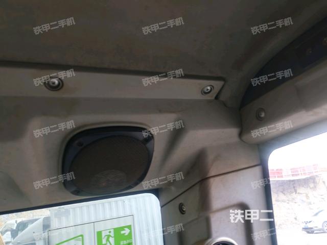 右側(cè)玻璃角標(biāo)(駕駛室部分) 右側(cè)玻璃角標(biāo)(駕駛室部分)