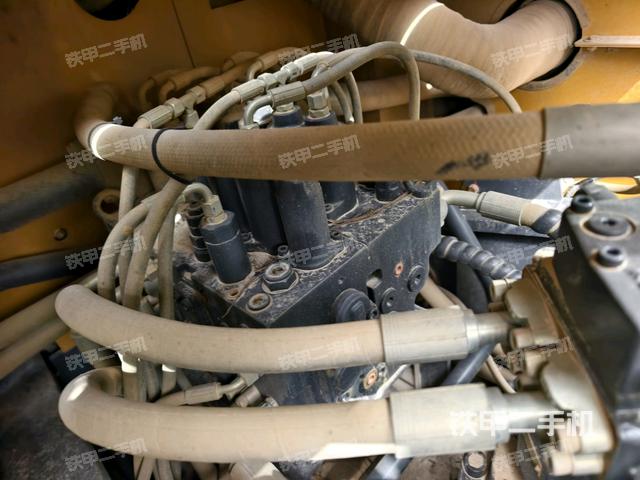 分配閥（上車部件）