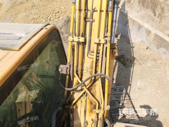 大臂背部俯視（工作和回轉裝置）