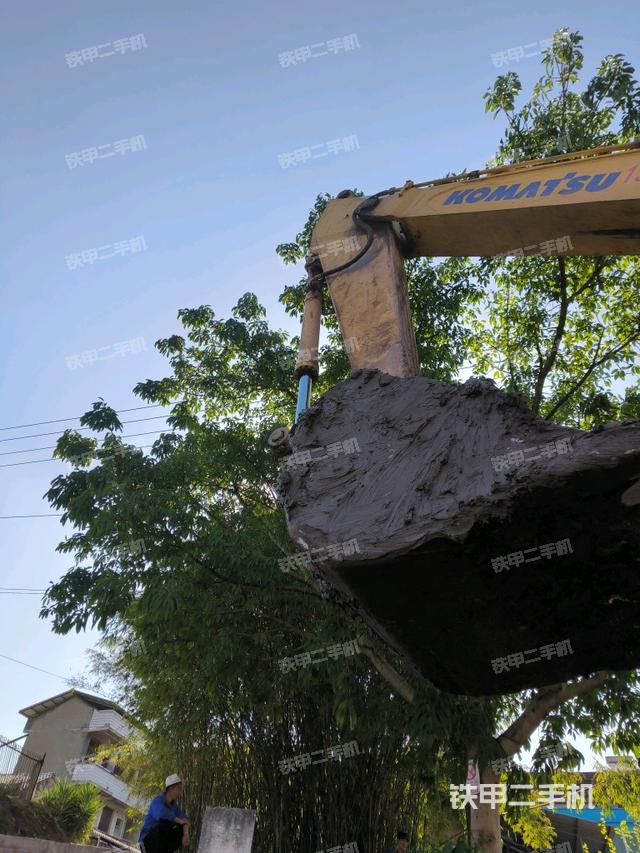 小臂整體左后（工作和回轉(zhuǎn)裝置）