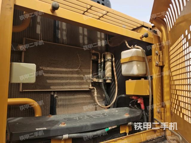 散熱器正面（大件艙室）