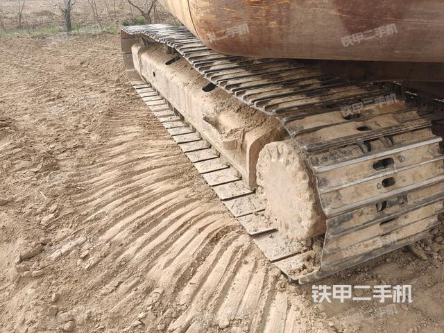 左導(dǎo)向輪(行走機(jī)構(gòu)) 左導(dǎo)向輪(行走機(jī)構(gòu))
