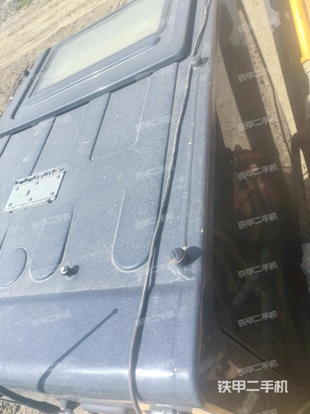駕駛室頂部俯視(上車部件) 駕駛室頂部俯視(上車部件)