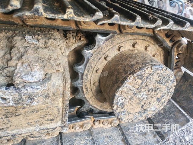 右驅(qū)動(dòng)輪(行走機(jī)構(gòu)) 右驅(qū)動(dòng)輪(行走機(jī)構(gòu))
