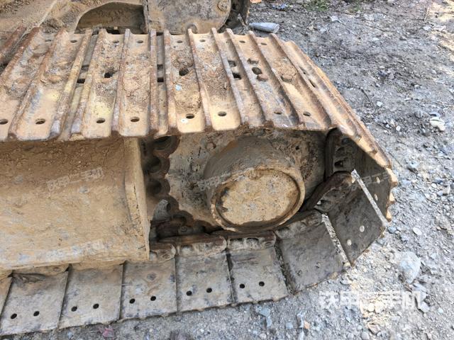 右驅(qū)動(dòng)輪(行走機(jī)構(gòu)) 右驅(qū)動(dòng)輪(行走機(jī)構(gòu))