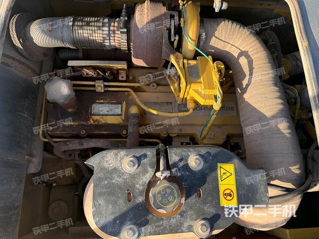 發(fā)動機整體俯視（整機外觀）