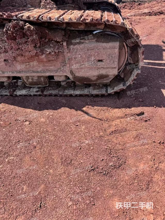 右導(dǎo)向輪（行走機(jī)構(gòu)）