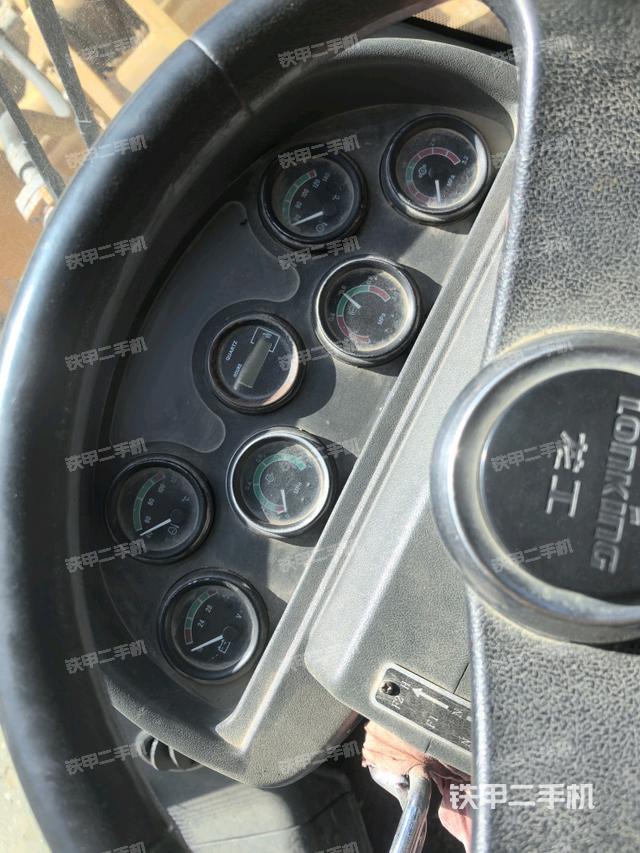 儀表盤(pán)（駕駛室部分）