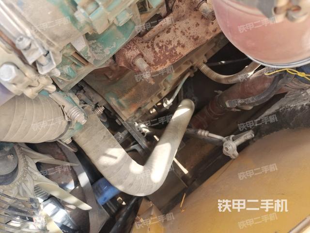 中央回轉(zhuǎn)接頭特寫(上車部件) 中央回轉(zhuǎn)接頭特寫(上車部件)