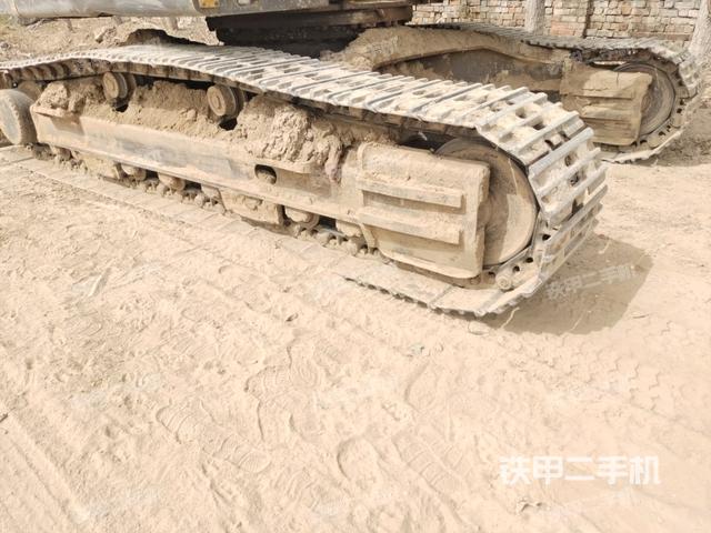 左托鏈輪和鏈筋(行走機構(gòu)) 左托鏈輪和鏈筋(行走機構(gòu))