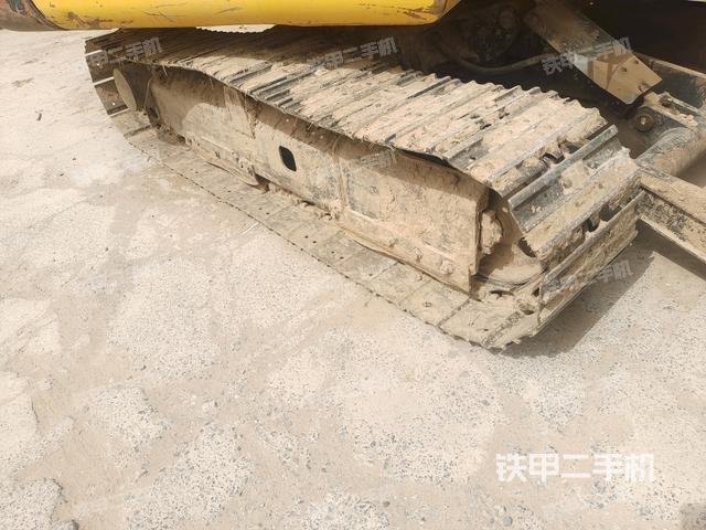 左側(cè)履帶整體?(行走機(jī)構(gòu)) 左側(cè)履帶整體?(行走機(jī)構(gòu))