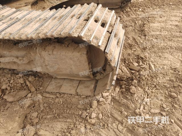 左驅(qū)動(dòng)輪(行走機(jī)構(gòu)) 左驅(qū)動(dòng)輪(行走機(jī)構(gòu))