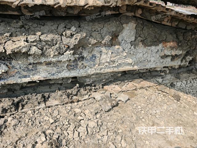 右側(cè)行走馬達(dá)蓋板(行走機(jī)構(gòu)) 右側(cè)行走馬達(dá)蓋板(行走機(jī)構(gòu))