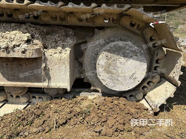 右驅(qū)動輪(行走機構(gòu)) 右驅(qū)動輪(行走機構(gòu))