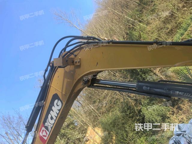 大臂整體?右側(cè)(工作和回轉(zhuǎn)裝置) 大臂整體?右側(cè)(工作和回轉(zhuǎn)裝置)