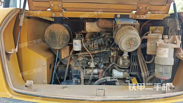 發(fā)動機(jī)整體俯視（整機(jī)外觀）