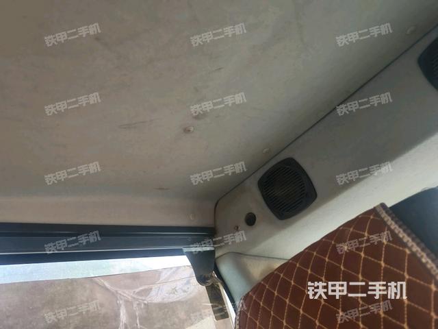 右側(cè)玻璃角標(biāo)(駕駛室部分) 右側(cè)玻璃角標(biāo)(駕駛室部分)