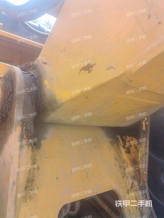 大臂根部?斜視(工作和回轉裝置) 大臂根部?斜視(工作和回轉裝置)