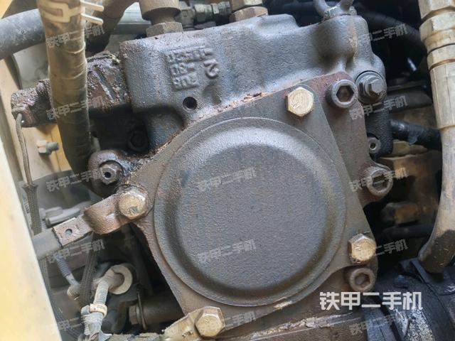 液壓泵室(大件艙室) 液壓泵室(大件艙室)