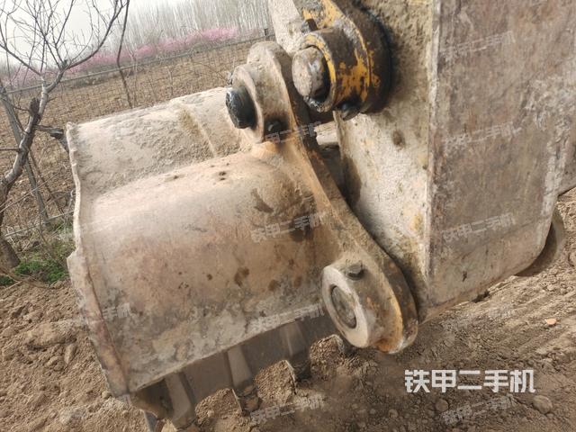 大臂整體?右側(cè)(工作和回轉(zhuǎn)裝置) 大臂整體?右側(cè)(工作和回轉(zhuǎn)裝置)