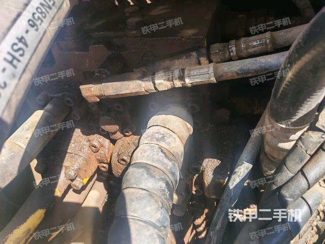 氣門室蓋螺絲特寫(上車部件) 氣門室蓋螺絲特寫(上車部件)