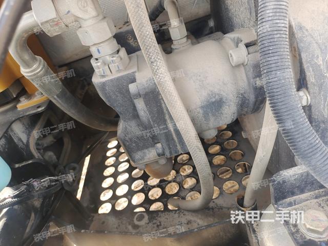 液壓泵室（大件艙室）