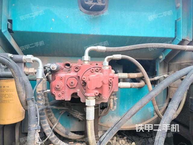 液壓泵室（大件艙室）