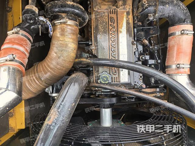 發(fā)動機室(上車部件) 發(fā)動機室(上車部件)