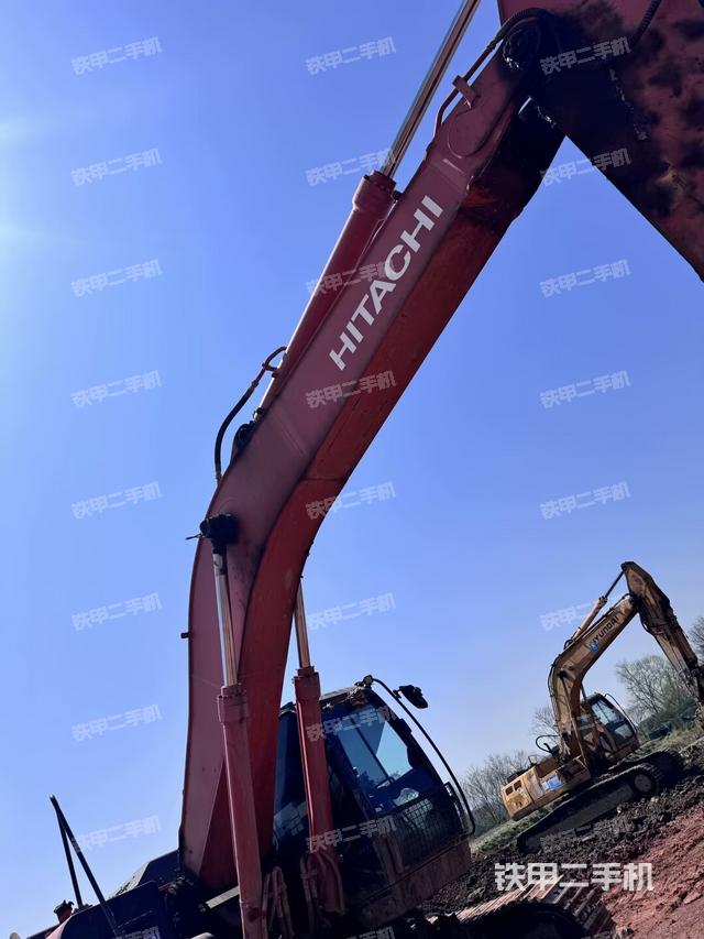 大臂整體?右側(cè)（工作和回轉(zhuǎn)裝置）