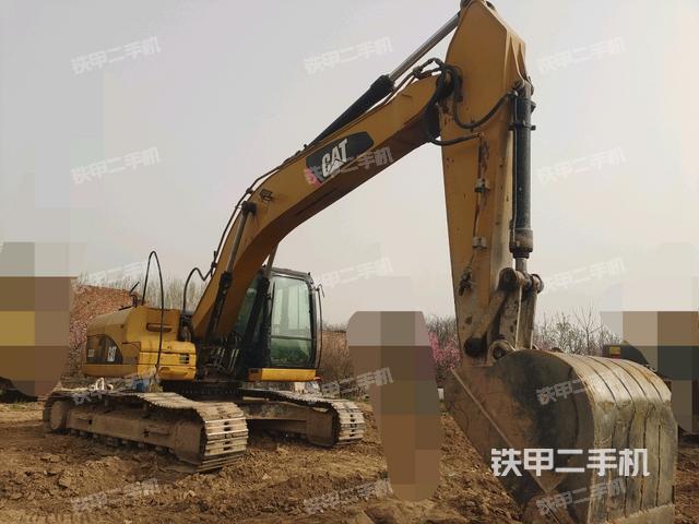 右前45(整機(jī)外觀) 右前45(整機(jī)外觀)